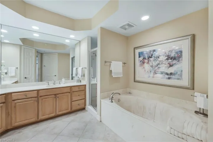 295  Grande  WAY, Naples, FL 34110