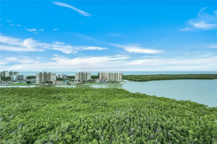 295  Grande  WAY, Naples, FL 34110