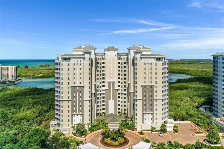 295  Grande  WAY, Naples, FL 34110