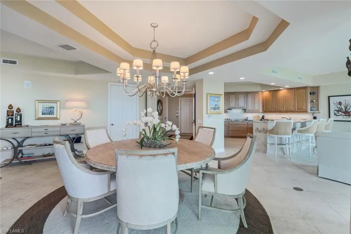 295  Grande  WAY, Naples, FL 34110