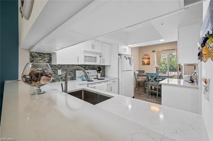 19870 Breckenridge Dr 205, Estero, Florida 33928