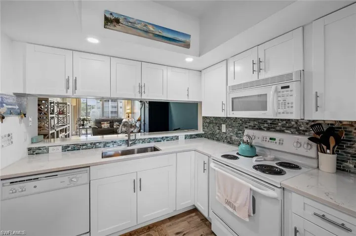 19870 Breckenridge Dr 205, Estero, Florida 33928