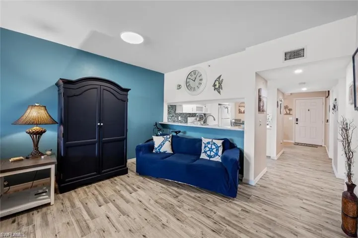 19870 Breckenridge Dr 205, Estero, Florida 33928
