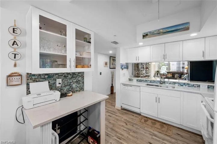 19870 Breckenridge Dr 205, Estero, Florida 33928