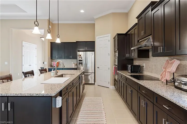 12946 Kingsmill Way, Fort Myers, Florida 33913