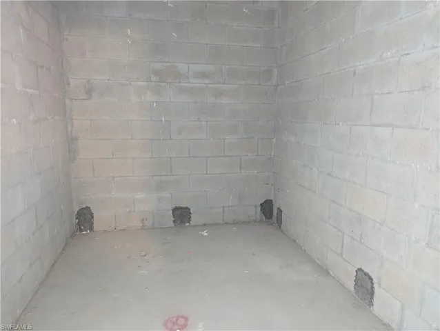 This is the storage unit right across from the entry