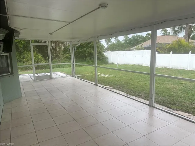 Screened Patio