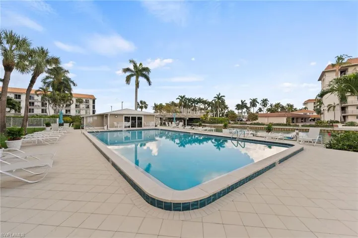 2880 Gulf Shore Blvd N 410, Naples, Florida 34103