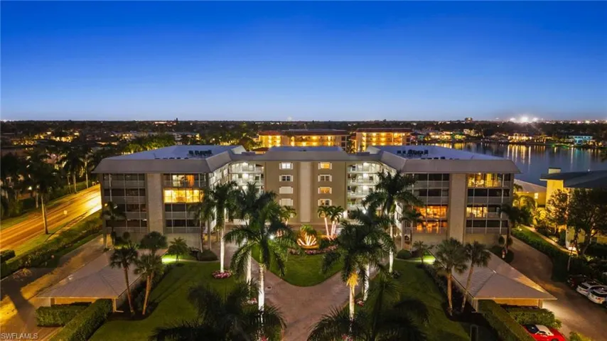 2880 Gulf Shore Blvd N 410, Naples, Florida 34103