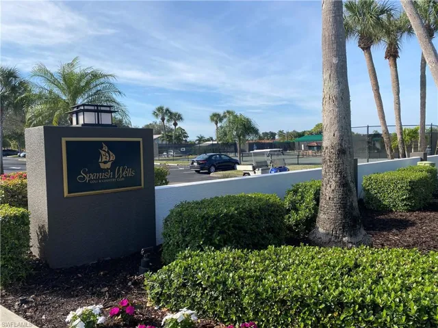 9181 Las Maderas Dr, Bonita Springs, Florida 34135
