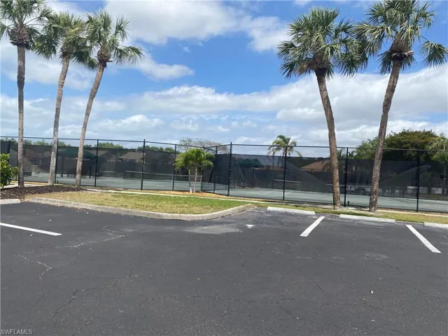 Tennis and pickle ball courts