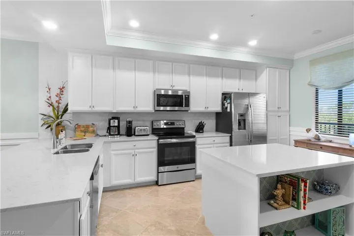 9578  Trevi  CT, Naples, FL 34113