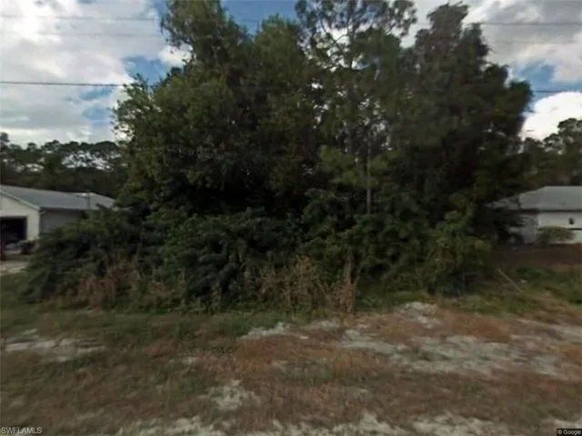 8309  Cypress S DR, Fort Myers, FL 33967