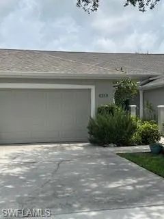 6259  Mandalay  CIR, Naples, FL 34112
