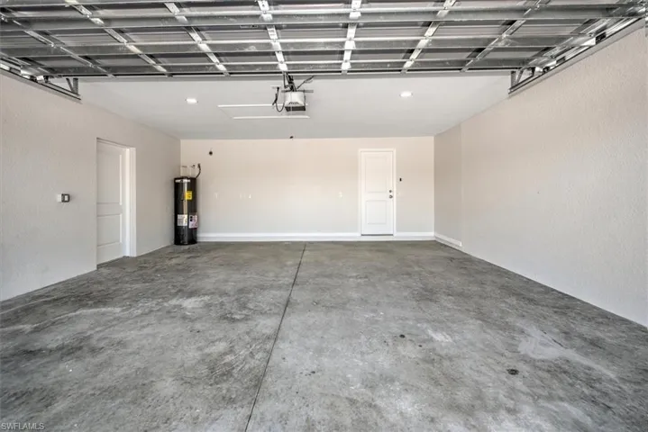 8022  Melody  CIR, Labelle, FL 33935