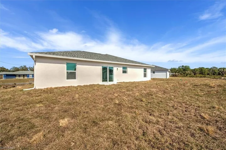 8022  Melody  CIR, Labelle, FL 33935