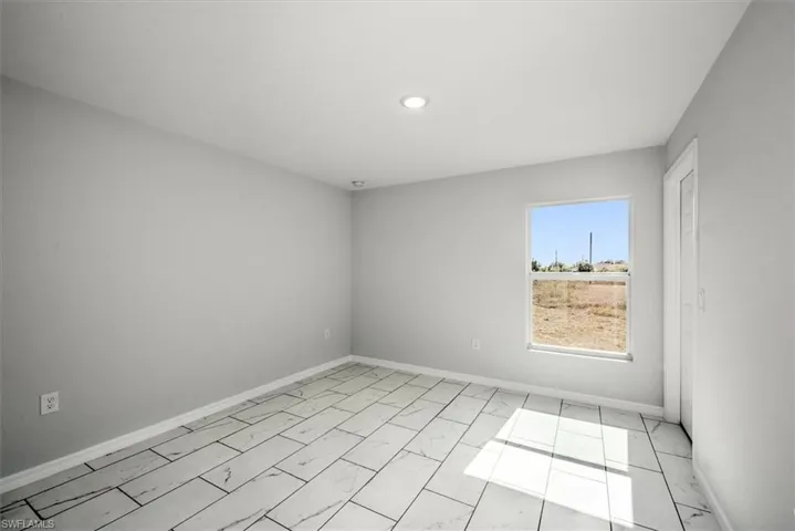8022  Melody  CIR, Labelle, FL 33935