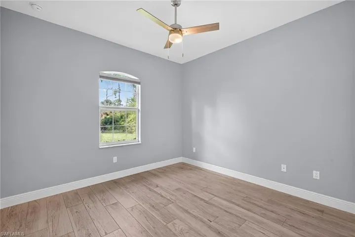 2131 22nd Ave Ne, Naples, Florida 34120