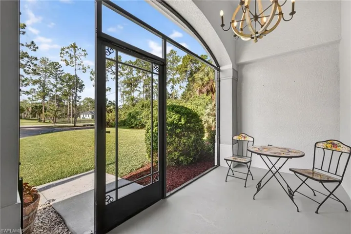 2131 22nd Ave Ne, Naples, Florida 34120