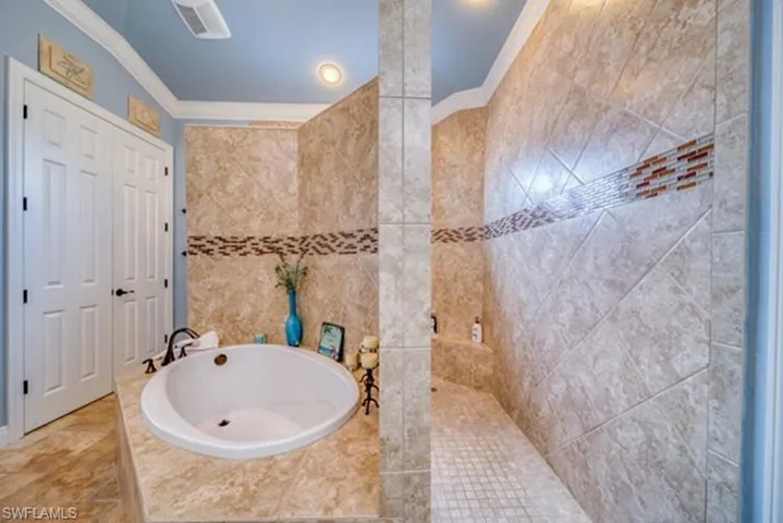 Walk around shower