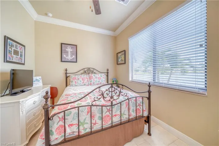 Mother-in-law suite Bedroom