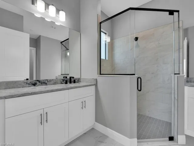 Master Suite Bath