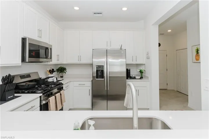 14819 White Pearl Rd 14819, Punta Gorda, Florida 33982