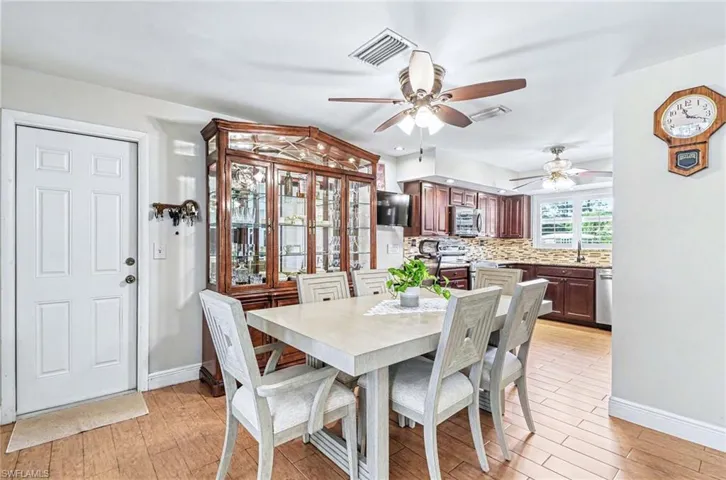 20 Maui Cir 20, Naples, Florida 34112