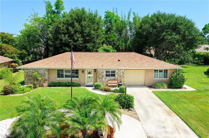 20 Maui Cir 20, Naples, Florida 34112