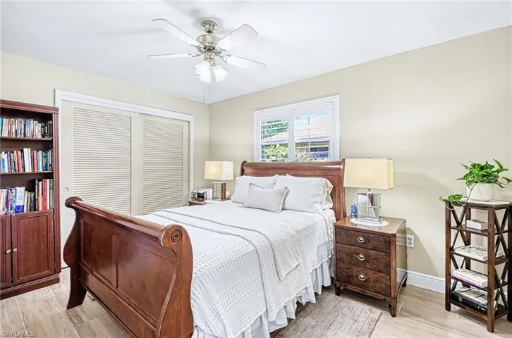 20 Maui Cir 20, Naples, Florida 34112