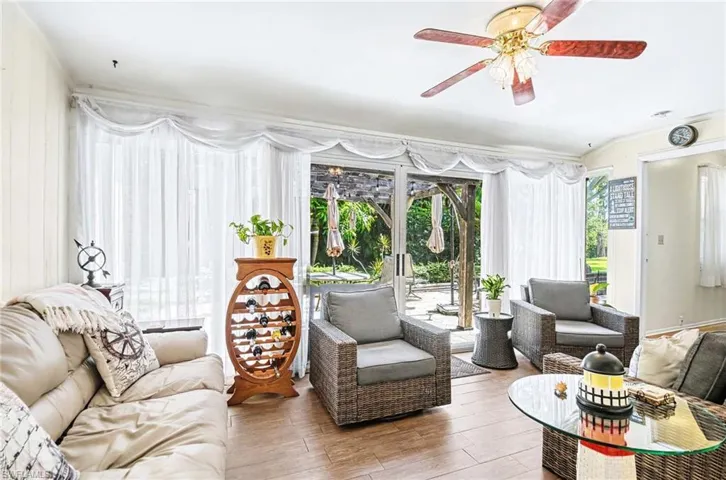 20 Maui Cir 20, Naples, Florida 34112