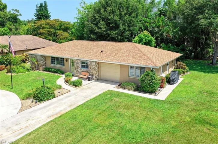 20 Maui Cir 20, Naples, Florida 34112