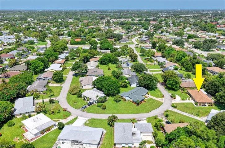 20 Maui Cir 20, Naples, Florida 34112