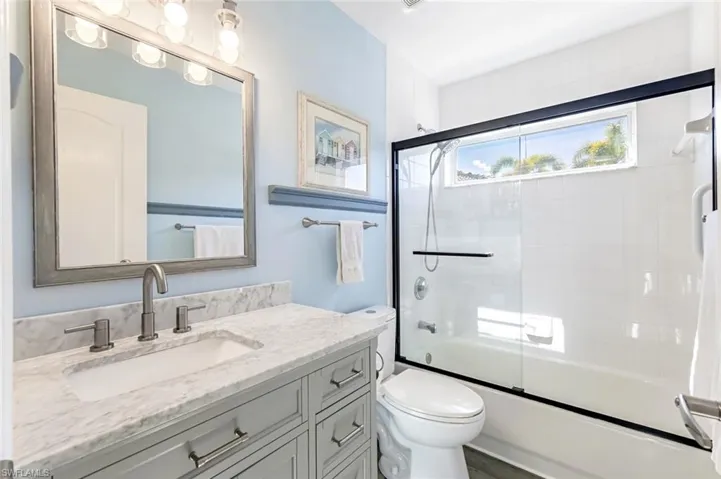 Updated shared guest bath