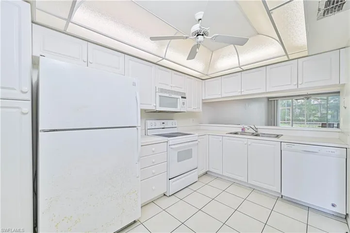 14831 Park Lake Dr # 111, Fort Myers Fl 33919