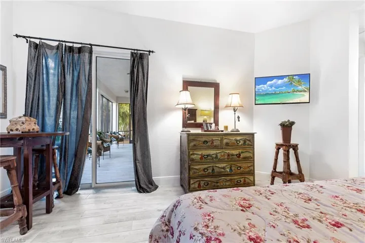 9079  Cascada  WAY, Naples, FL 34114