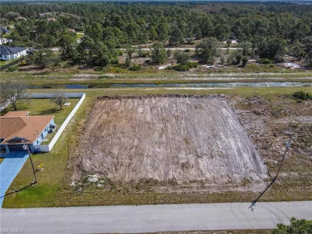 457  Hedgewood  ST, LEHIGH ACRES, FL 33974