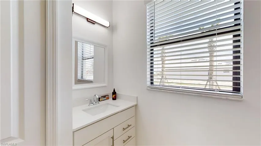 18302 Ridgeline Dr, Estero, Florida 33928