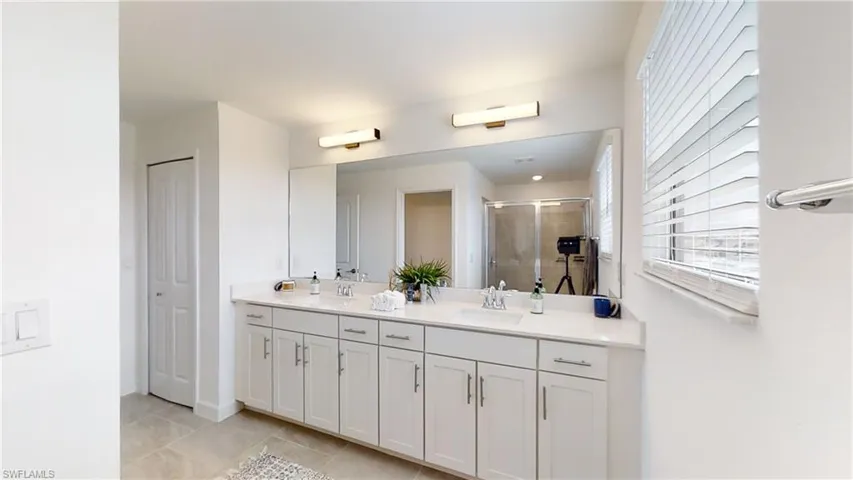 18302 Ridgeline Dr, Estero, Florida 33928