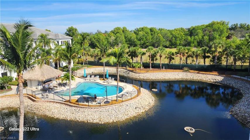 Great "Quiet Pool" View!