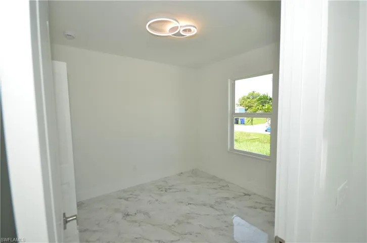 2267 French St, Fort Myers, Florida 33916