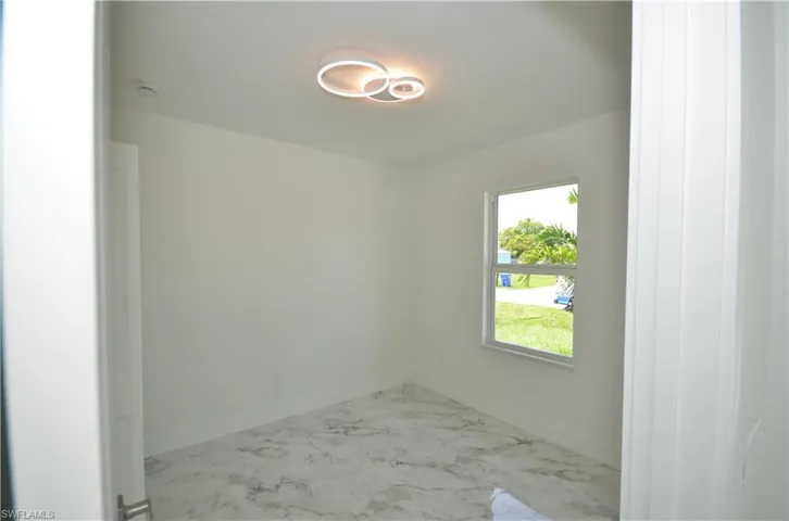 2267 French St, Fort Myers, Florida 33916