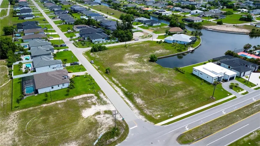 505 Sw 31st Pl, Cape Coral, Florida 33991