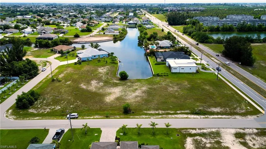 505 Sw 31st Pl, Cape Coral, Florida 33991
