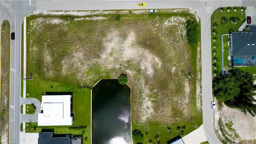 505 Sw 31st Pl, Cape Coral, Florida 33991