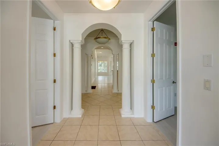 15250  Riverbend  BLVD, North Fort Myers, FL 33917