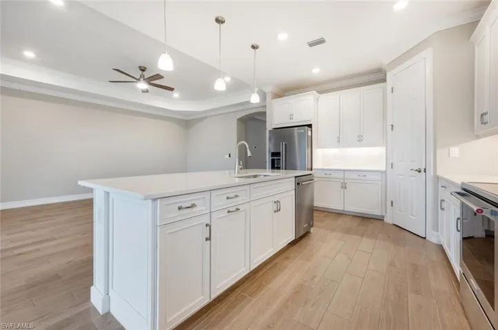 16801 Bay Island Ct, Bonita Springs, Florida 34135