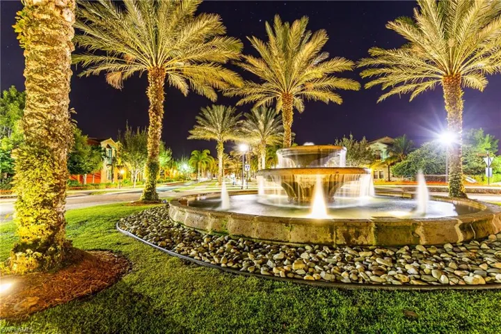 9098  Capistrano S ST, Naples, FL 34113
