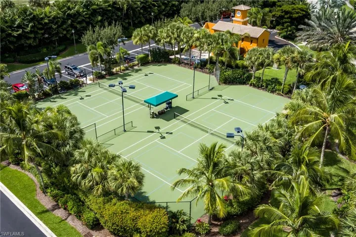 9098  Capistrano S ST, Naples, FL 34113