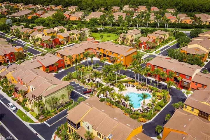 9098  Capistrano S ST, Naples, FL 34113